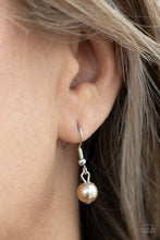 Load image into Gallery viewer, Positively PEARL-escent - Brown necklace 2144
