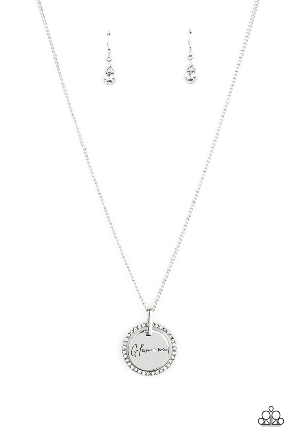 Glam-ma Glamorous - White necklace B111