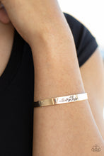Load image into Gallery viewer, Sweetly Named - Gold bracelet 656
