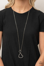 Load image into Gallery viewer, Grandma Glow - White necklace A082
