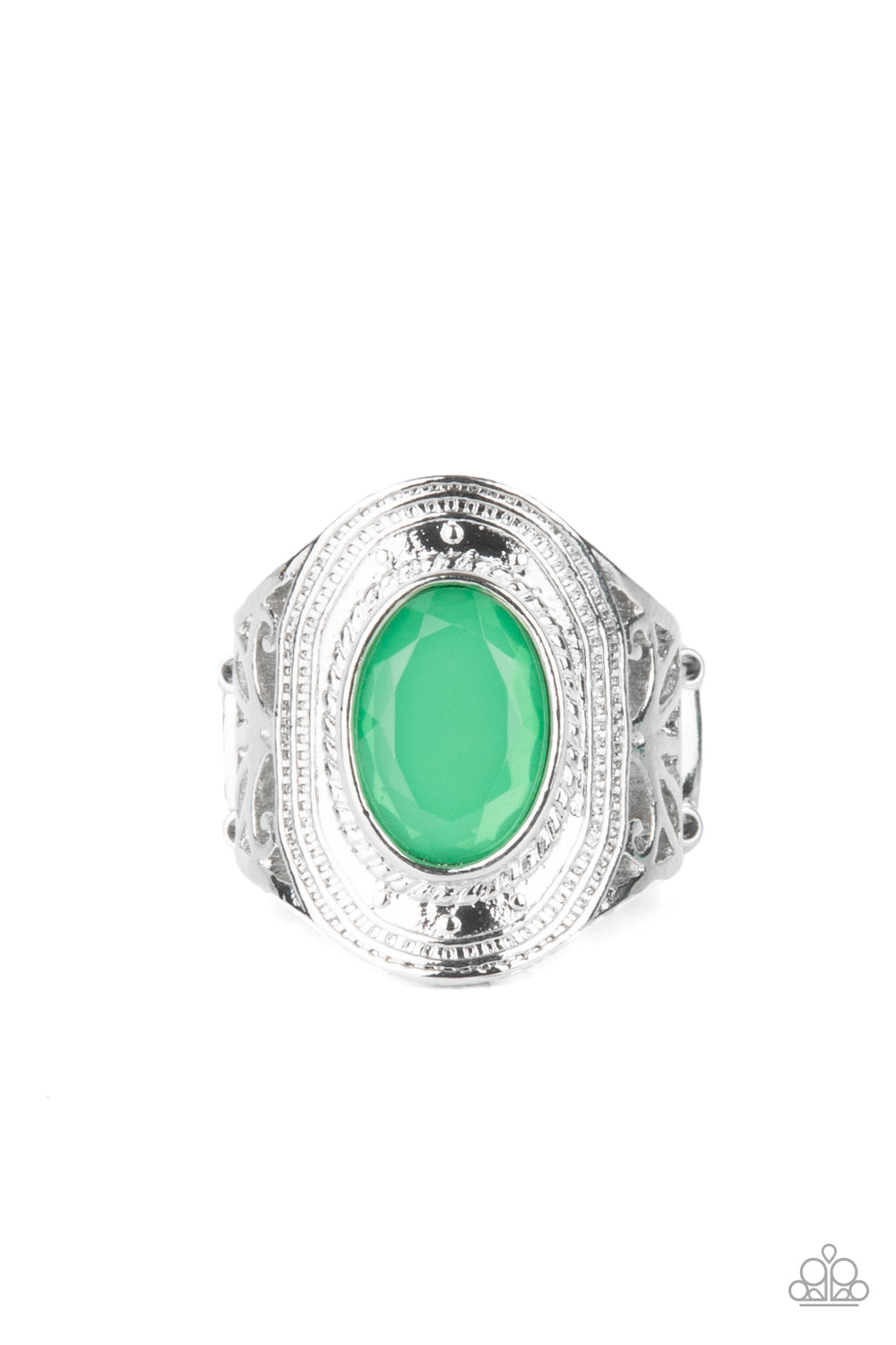 Calm And Classy - Green ring 2198
