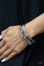 Load image into Gallery viewer, Desert Diamondback - Blue bracelet 839
