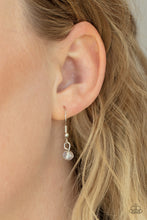 Load image into Gallery viewer, Promoted to Grandma - White necklace D018
