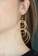 Load image into Gallery viewer, I Feel Dizzy - Gold earring A029
