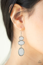 Load image into Gallery viewer, Tiers Of Tranquility - White earring 2208
