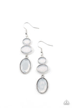 Load image into Gallery viewer, Tiers Of Tranquility - White earring 2208
