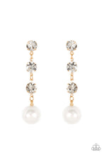 Load image into Gallery viewer, Yacht Scene - Gold earring B016

