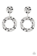 Load image into Gallery viewer, Party Ensemble - Black earring 1583
