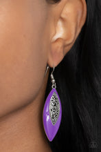 Load image into Gallery viewer, Venetian Vanity - Purple earring B121
