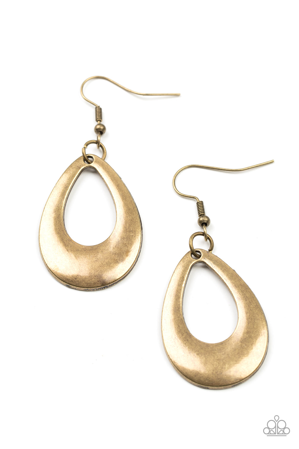 All Allure, All The Time - Brass earring D064