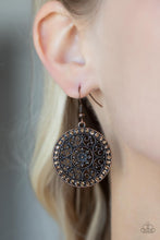 Load image into Gallery viewer, Bollywood Ballroom - Copper earring (1794)
