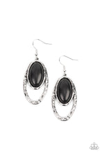Load image into Gallery viewer, Pasture Paradise - Black earring 617
