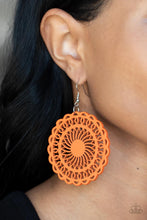 Load image into Gallery viewer, Island Sun - Orange earring D070
