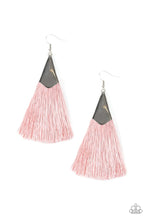 Load image into Gallery viewer, In Full Plume - Pink earring D070
