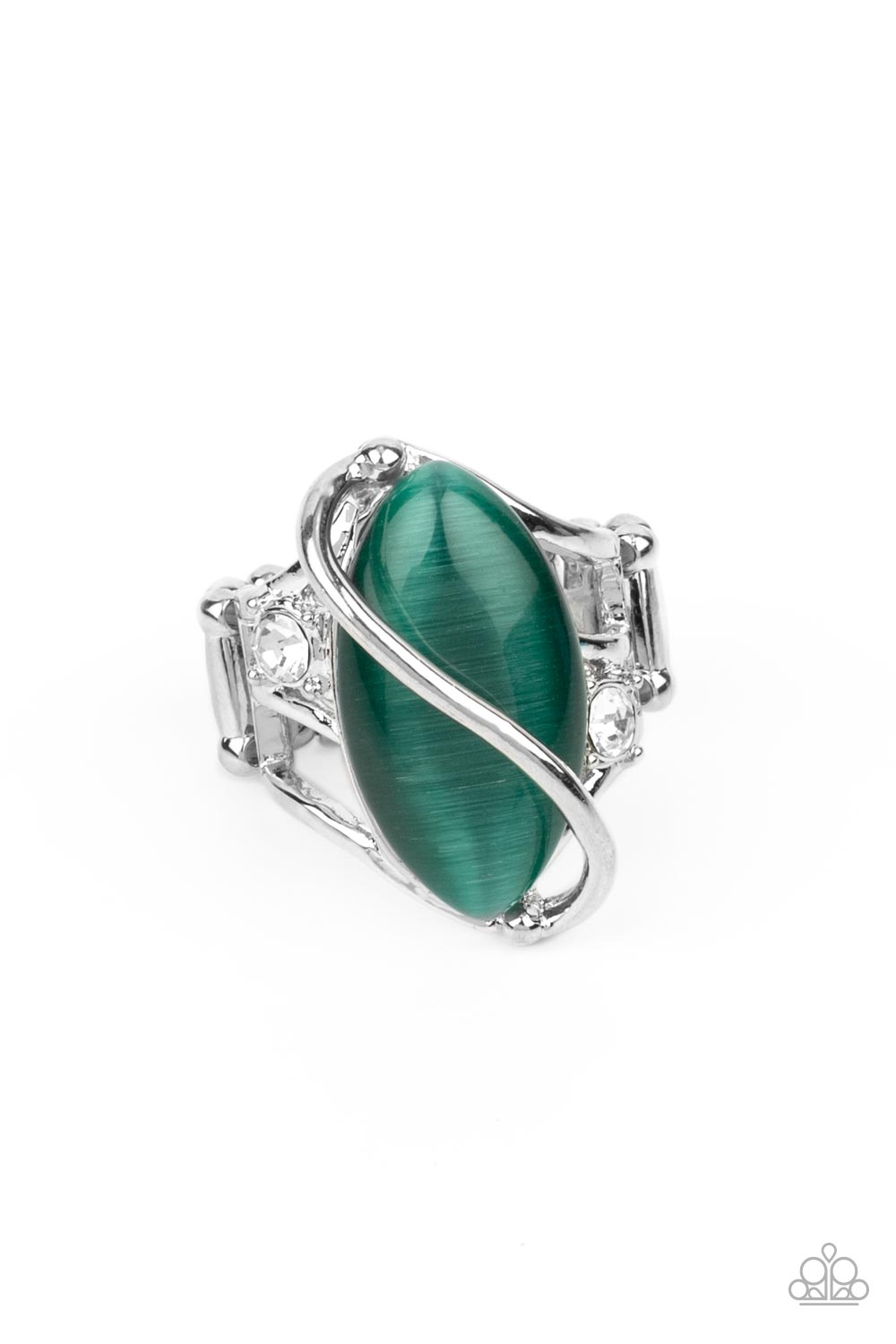 Enlightened Elegance - Green ring B025