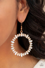 Load image into Gallery viewer, Glowing Reviews - Gold earring D070
