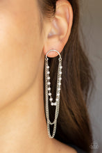 Load image into Gallery viewer, Vintage VIP - White post earring B117
