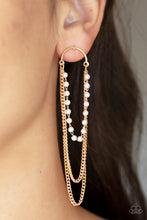 Load image into Gallery viewer, Vintage VIP - Gold earring D051
