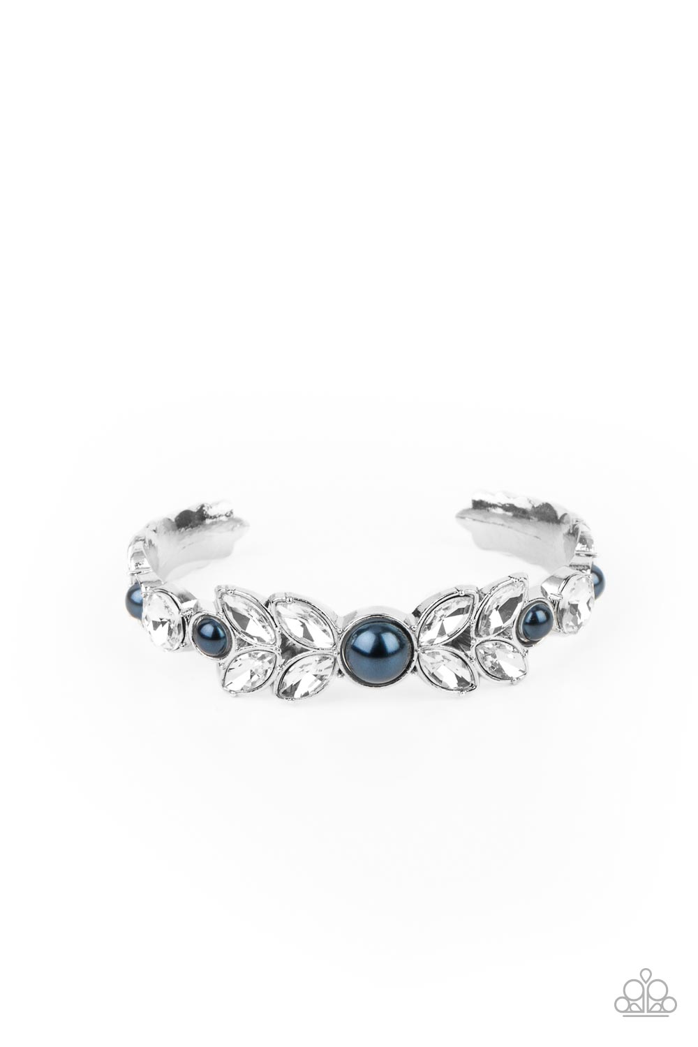 Regal Reminiscence - Blue cuff bracelet 778