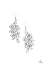 Load image into Gallery viewer, Ice Garden Gala - White earring A050
