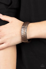Load image into Gallery viewer, Come Under The Hammer - Copper bracelet B121
