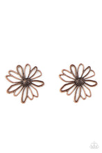 Load image into Gallery viewer, Artisan Arbor - Copper post earring 999
