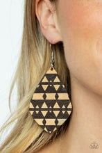 Load image into Gallery viewer, Zimbabwe Zoo - Brown earring D048

