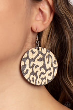 Load image into Gallery viewer, Catwalk Safari - Brown earring A030
