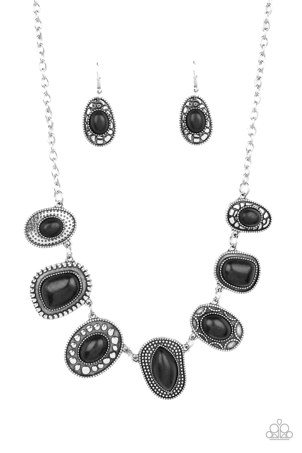 Albuquerque Artisan - Black Necklace D074