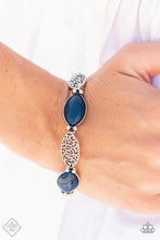 Load image into Gallery viewer, Garden Rendezvous - Blue bracelet B119
