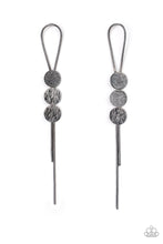 Load image into Gallery viewer, Bolo Beam - Black post earring 2236
