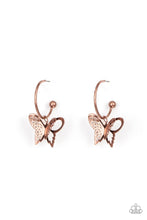 Load image into Gallery viewer, Butterfly Freestyle - Copper hoop earring A070
