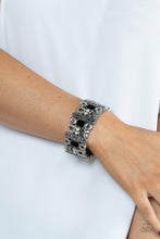 Load image into Gallery viewer, Dynamically Diverse - Black bracelet A034
