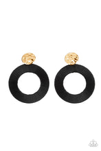Load image into Gallery viewer, Strategically Sassy - Black post earring A023
