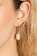 Load image into Gallery viewer, Pardon My Fabulous - Gold necklace B126
