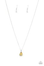 Load image into Gallery viewer, Flower Patch Fabulous - Yellow necklace D033
