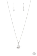 Load image into Gallery viewer, Flower Patch Fabulous - White necklace 524
