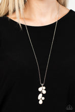 Load image into Gallery viewer, Wild Bunch Flair - White necklace A027
