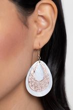 Load image into Gallery viewer, Bountiful Beaches - Rose Gold earring C013
