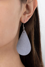 Load image into Gallery viewer, Subtropical Seasons - Silver earring C021F
