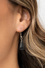 Load image into Gallery viewer, Mojave Empress- Black necklace C013
