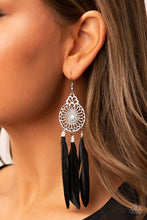 Load image into Gallery viewer, Pretty in PLUMES - Black earring B102

