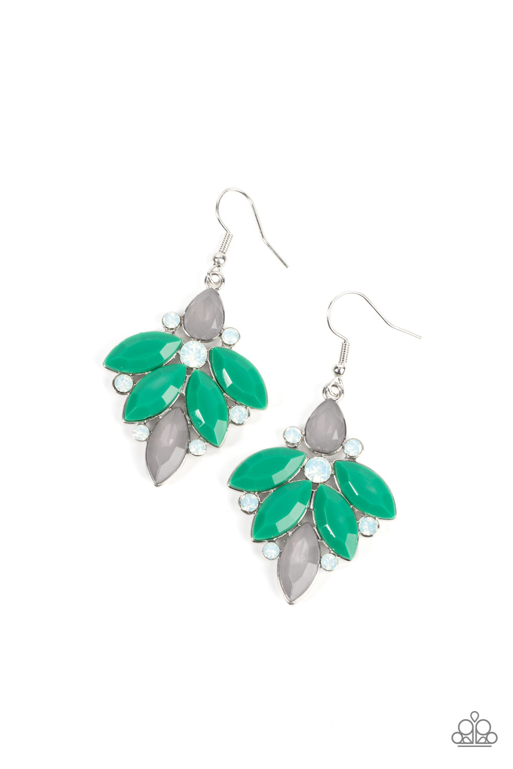 Fantasy Flair - Green earring A077C