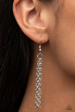Load image into Gallery viewer, Reimagined Romance - Silver necklace 2153
