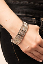 Load image into Gallery viewer, Ultra Upscale - White bracelet B108
