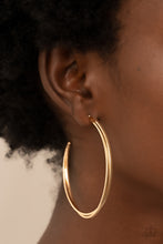 Load image into Gallery viewer, Monochromatic Curves - Gold hoop earring A029
