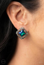 Load image into Gallery viewer, Cosmic Catwalk - Green clip-on earring C002
