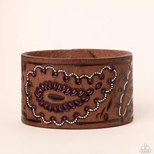 Load image into Gallery viewer, Paisley Pioneer - Purple Snap bracelet B124
