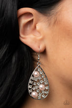 Load image into Gallery viewer, Bauble Burst - Pink earring 1632
