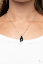 Load image into Gallery viewer, Envious Extravagance - Black necklace C022C
